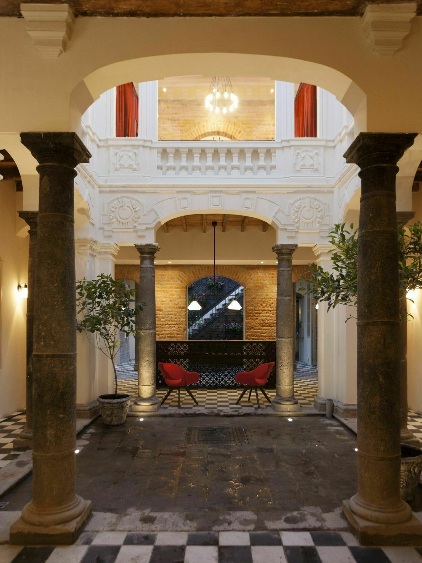 Carlota Sustainable Design Hotel Quito Exterior photo