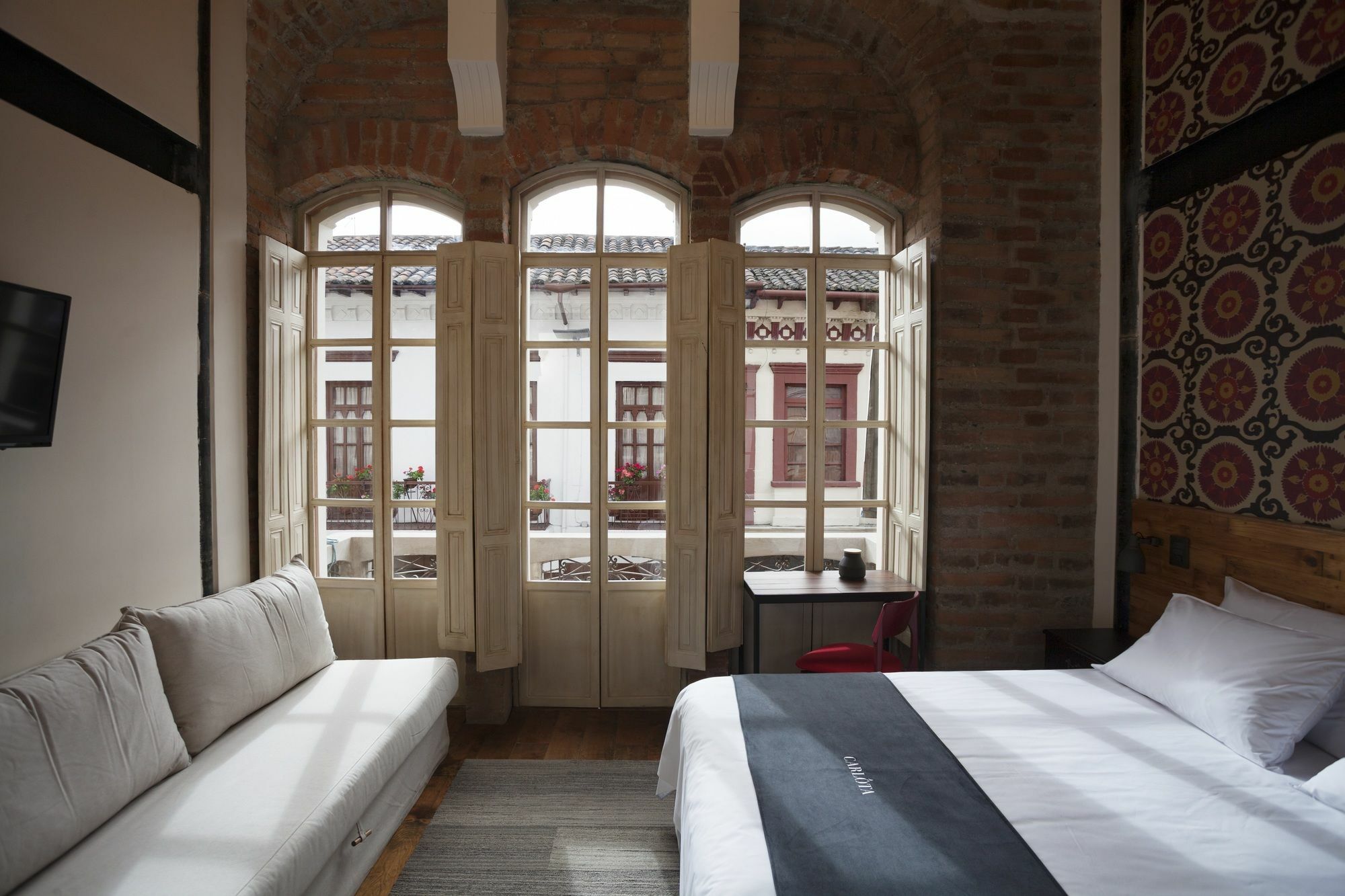 Carlota Sustainable Design Hotel Quito Exterior photo